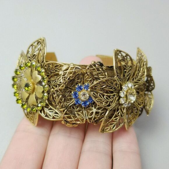 Vintage Blue Green Rhinestone Flower Filigree Cuff Bangle Bracelet, Gold Tone - Picture 8 of 9